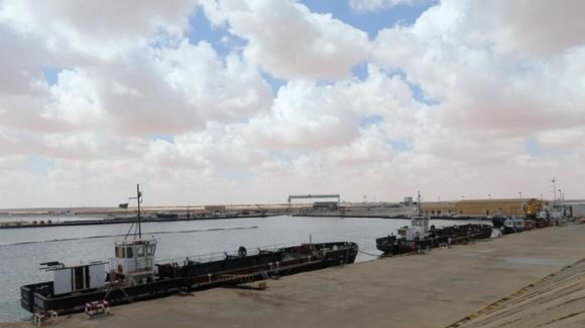 Λιβύη: Πύραυλος έπληξε δεξαμενή πετρελαίου