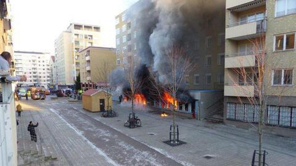 Σουηδία: Πυρπόλησαν τέμενος - Πέντε τραυματίες