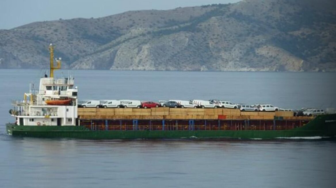 Ιταλία: Στο λιμάνι της Καλλίπολης το φορτηγό πλοίο «Blue Sky M»