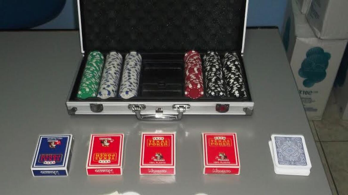 Δράμα: Αστυνομικός έπαιζε πόκερ σε παράνομο καζίνο