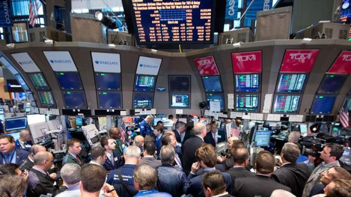 Mεικτές τάσεις στην Wall Street στην πρώτη συνεδρίαση του 2015