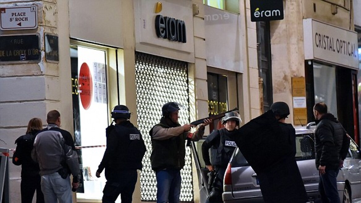 Γαλλία: Αίσιο τέλος στην υπόθεση ομηρίας σε κοσμηματοπωλείο στο Μονπελιέ 