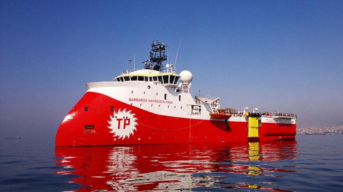SOS εξέπεμψε βοηθητικό πλοίο του «Μπαρμπαρός» - Προσέκρουσε σε ξέρα