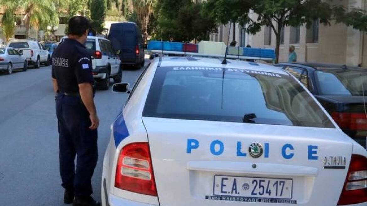 Πάτρα: Σύλληψη 55χρονου για κατοχή πορνογραφικού υλικού 