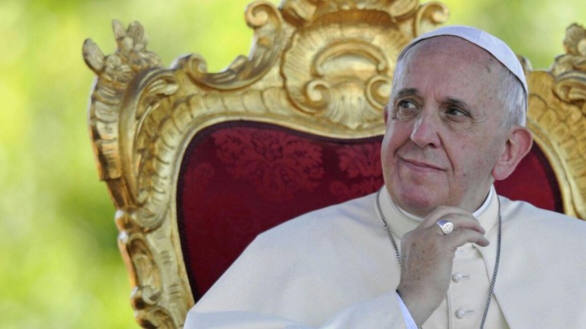 Απολογία Πάπα για το «Μην γεννάτε σαν κουνέλια»
