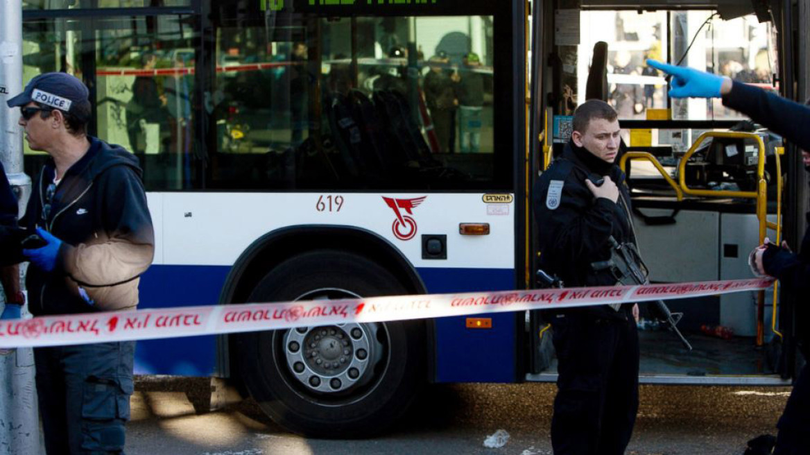 Ισραήλ: Παλαιστίνιος μπήκε σε λεωφορείο κι άρχισε να μαχαιρώνει όποιον έβρισκε!