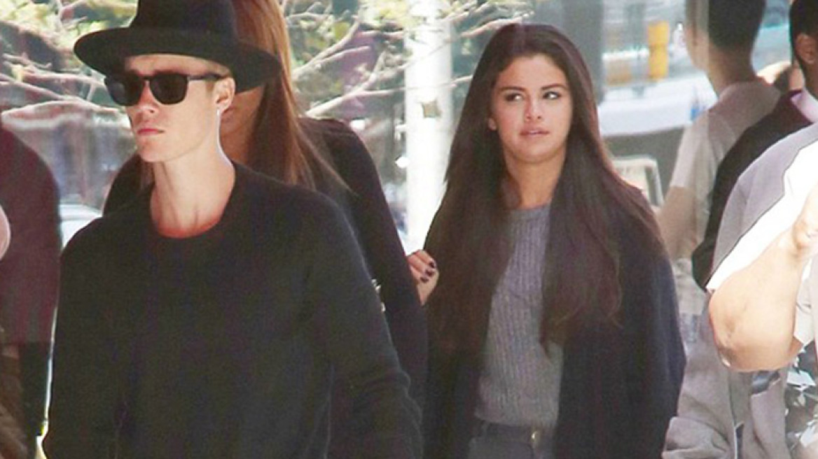 Selena Gomez: Φιλάει και αγκαλιάζει το νέο της αγόρι