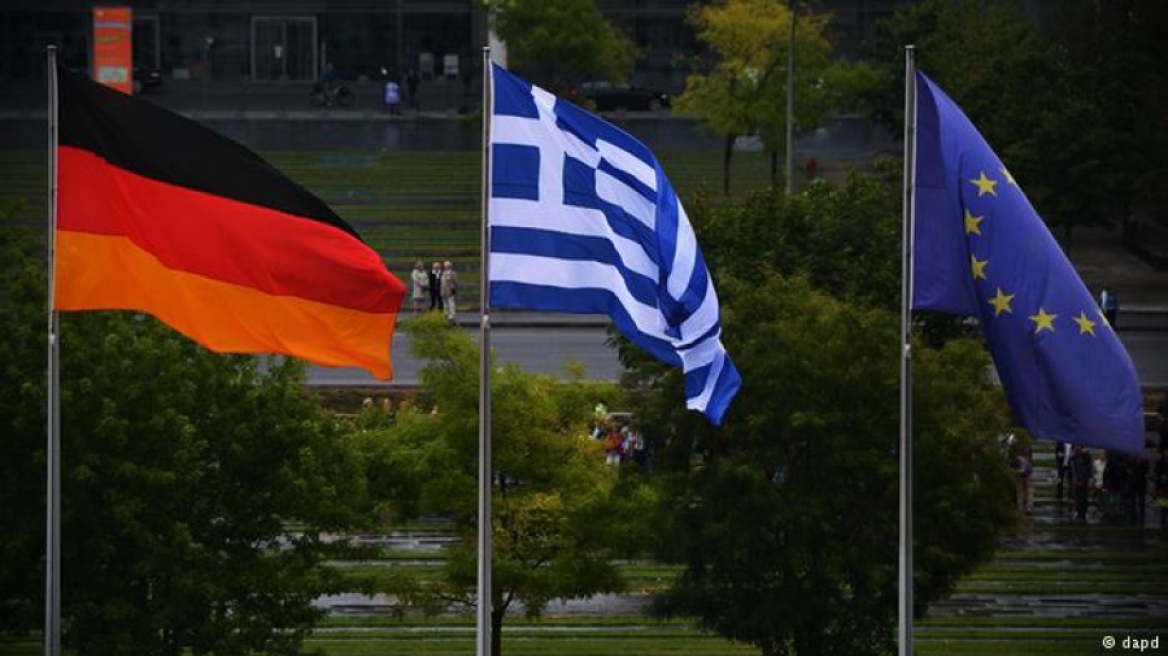 Deutsche Welle: Με το βλέμμα στην Ελλάδα το Βερολίνο