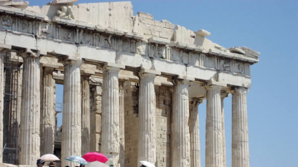 Πώς η Ελλάδα ανέβασε τα τουριστικά νούμερα της Ευρώπης το 2014