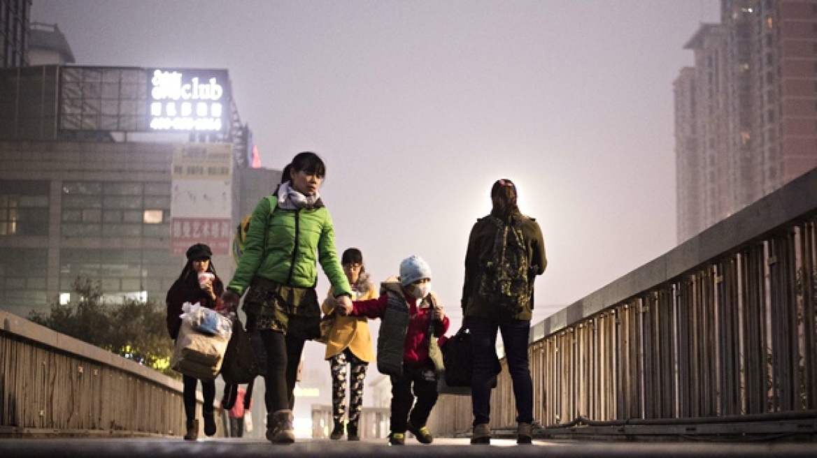 Δήμαρχος Πεκίνου: «Το νέφος κάνει την πόλη μη βιώσιμη»