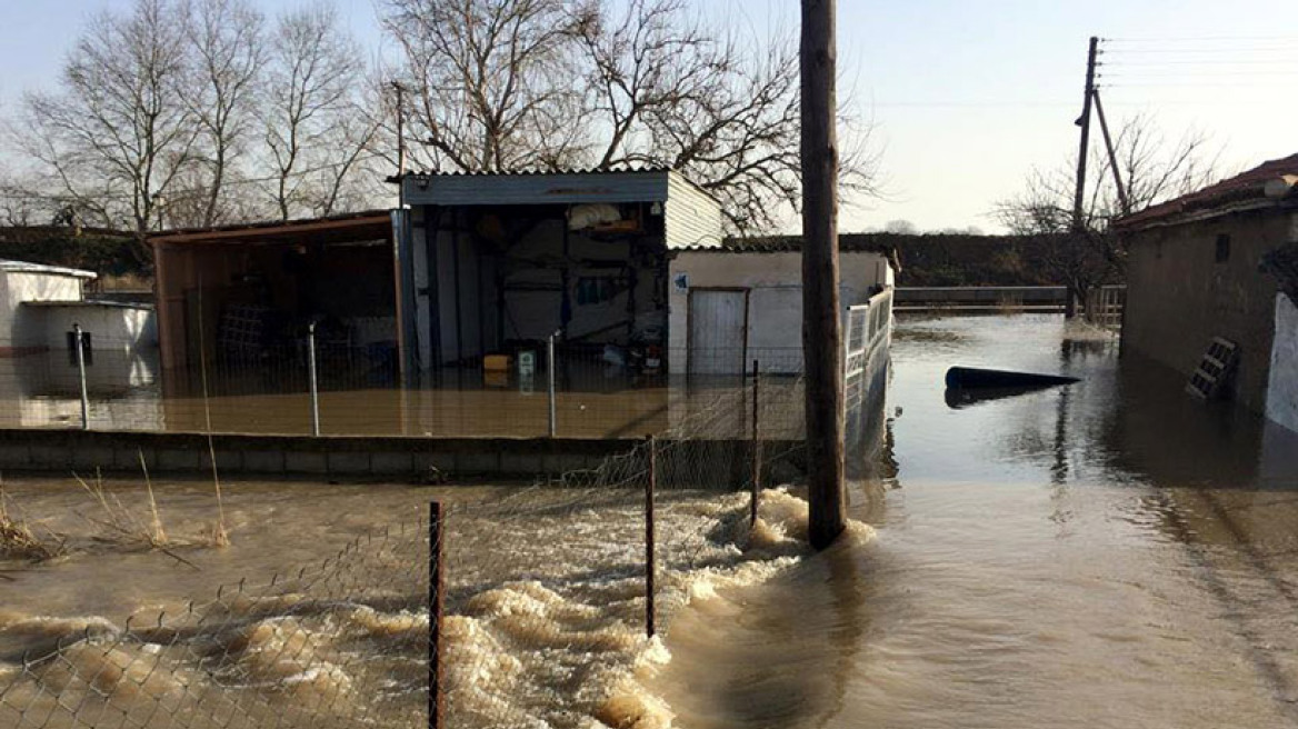 Κρίσιμη η κατάσταση στον Έβρο: Φόβοι για νέα πλημμυρικά φαινόμενα