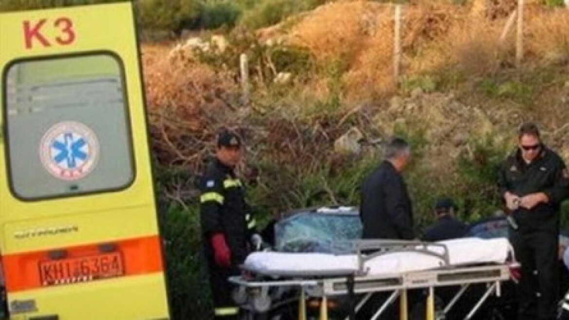Κρήτη: Αυτοκίνητο με δύο επιβάτες κατέληξε σε χαντάκι έξι μέτρων