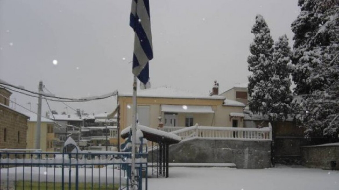Κλειστά τα σχολεία στη Βόρεια Ελλάδα λόγω παγετού 
