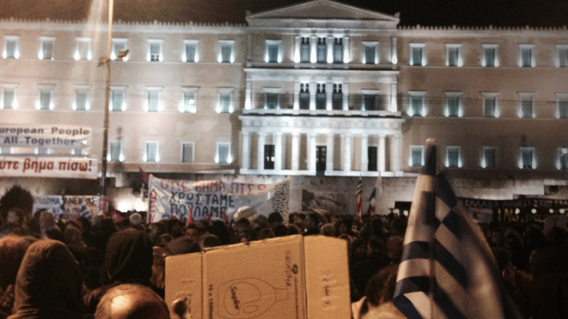 «Ανάσα Αξιοπρέπειας» ζήτησαν από το Σύνταγμα πάνω από 20.000 Έλληνες
