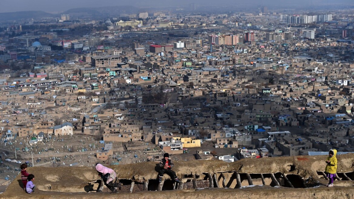 Μεγάλη έκρηξη στην Καμπούλ - Αδιευκρίνιστος ο αριθμός των θυμάτων 