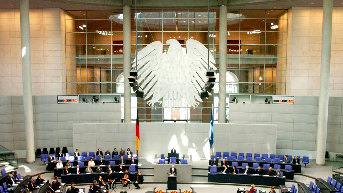 Γερμανία: H γερμανική Κάτω Βουλή θα αποφασίσει για το ελληνικό πρόγραμμα 