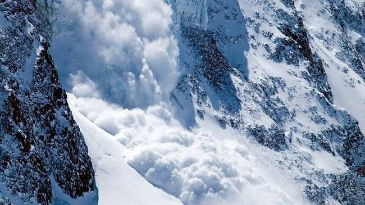 Ελβετία: Τέσσερις νεκροί και ένας τραυματίας από πτώση χιονοστιβάδας	