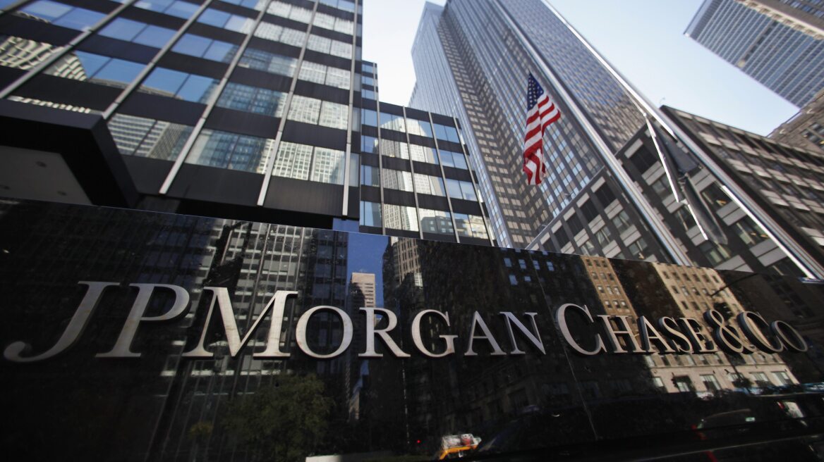 JP Morgan: Έφυγαν 3 δισ. ευρώ από τις ελληνικές τράπεζες την προηγούμενη εβδομάδα