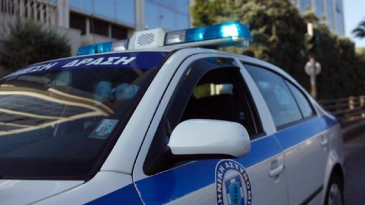 Θεσσαλονίκη: Ληστεία υπό την απειλή μαχαιριού σε φαρμακείο 