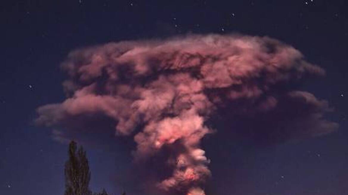 Εκπληκτικές φωτογραφίες του ηφαιστείου στη Χιλή