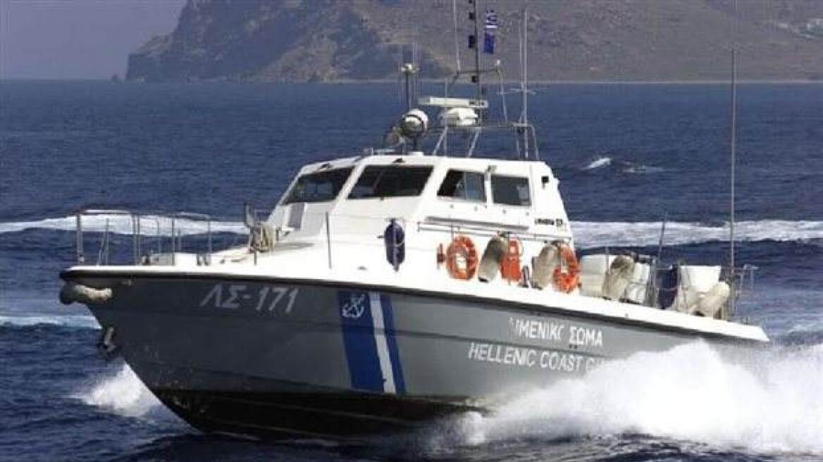 Σε εξέλιξη έρευνες για αγνοούμενο Έλληνα ναυτικό στη Βομβάη