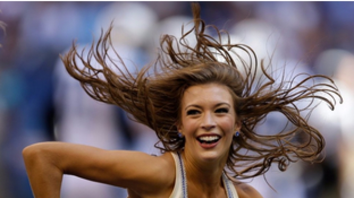 Απελύθη η πρώτη cheerleader – οικονομική σύμβουλος της Merrill Lynch