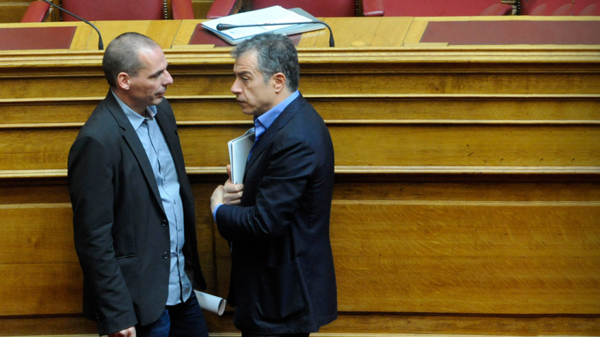 Θεοδωράκης: Ιδού πώς ο Βαρουφάκης περιγράφει τον εφιάλτη του Grexit!