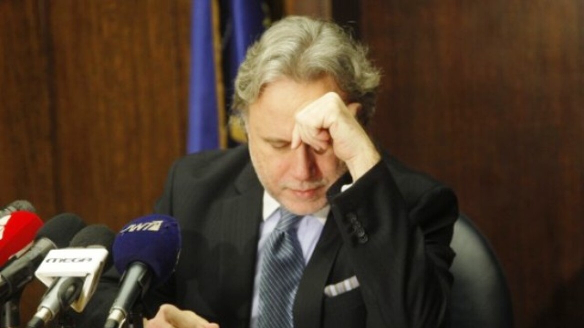 Υπόθεση Κατρούγκαλου: Ο υπουργός αποχώρησε τον Ιούνιο του 2014, απαντά η εταιρεία Παπακωνσταντίνου-Χλέπας