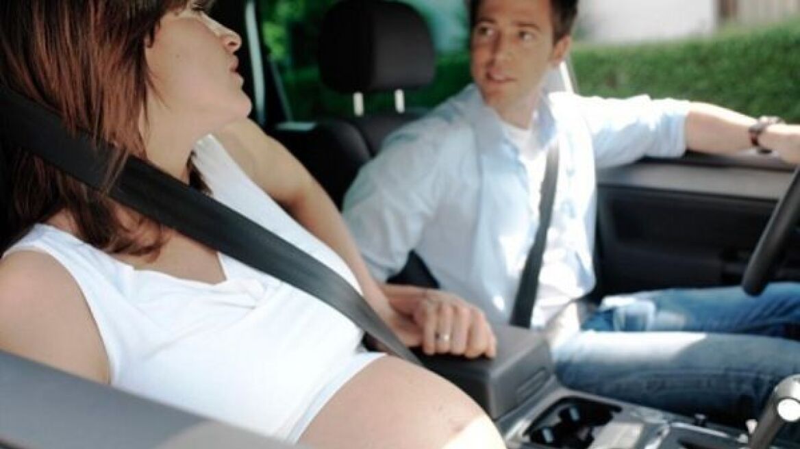 Είσαι έγκυος και θα ταξιδέψεις το Πάσχα με αυτοκίνητο; Διάβασε τι πρέπει να προσέξεις