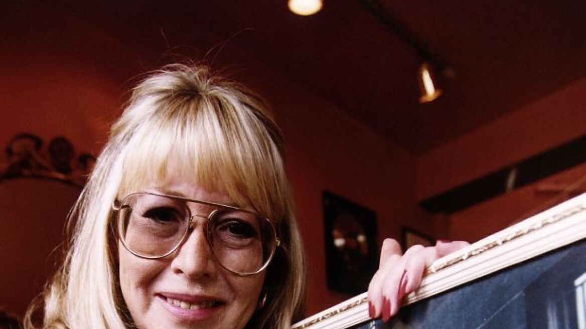 Πέθανε η Cynthia Lennon - Πρώτη σύζυγος του John Lennon