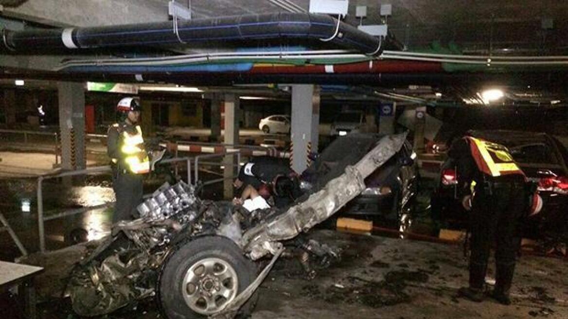 Ταϊλάνδη: Παγιδευμένο αυτοκίνητο εξερράγη σε γκαράζ εμπορικού κέντρου