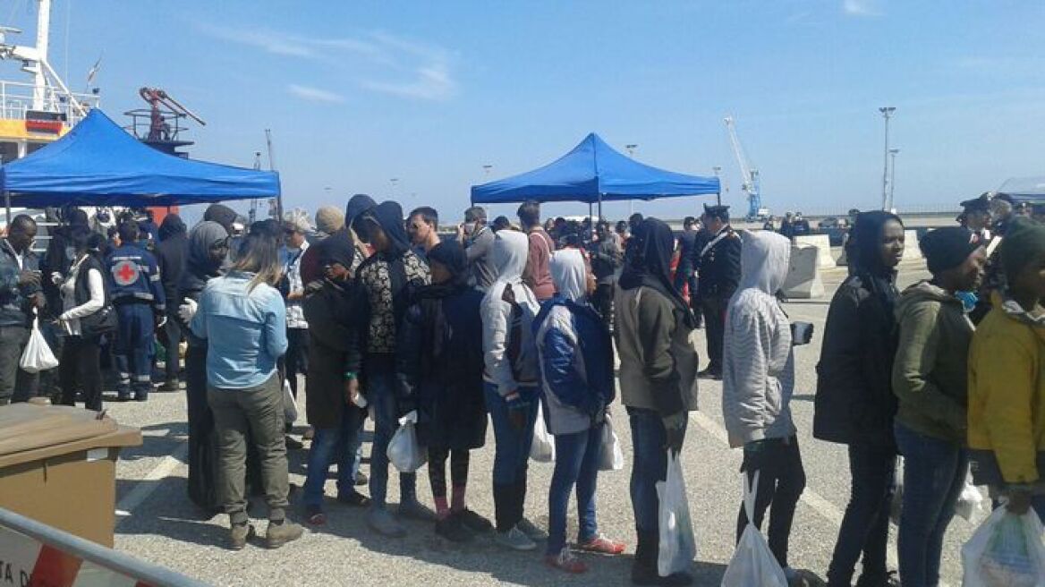 Ιταλία: Πάνω από 10.000 μετανάστες επιχείρησαν «απόβαση» τις τελευταίες έξι ημέρες