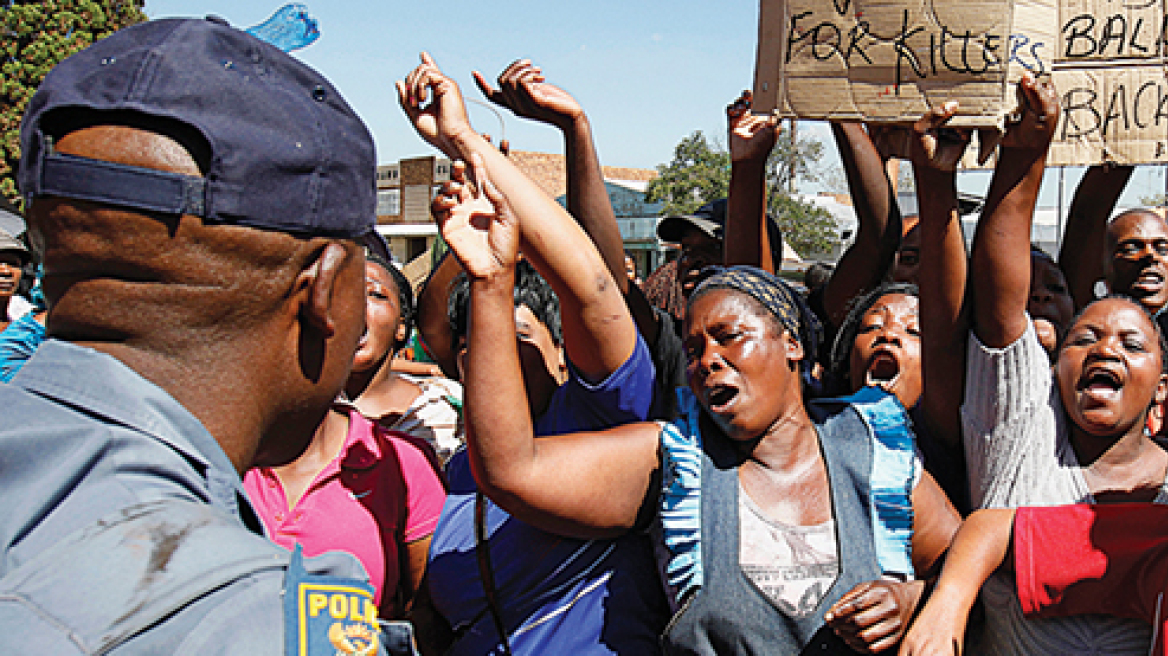 Νότια Αφρική: Μπαράζ ρατσιστικών επιθέσεων κατά μεταναστών   