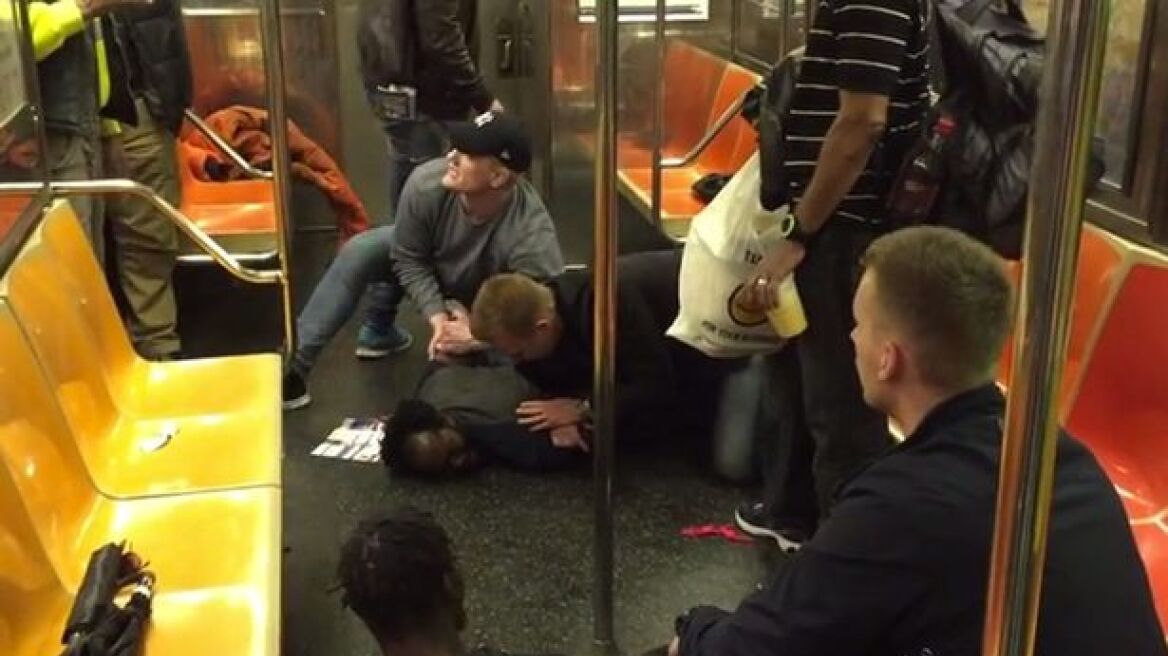 Νέα Υόρκη: Σουηδοί αστυνομικοί σταμάτησαν καυγά στο μετρό και έγιναν "ήρωες" της πόλης
