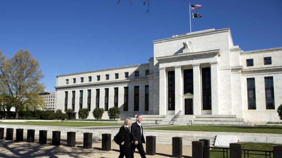 «Καμπανάκι κινδύνου» από τη Fed για αυξημένο κίνδυνο Grexit