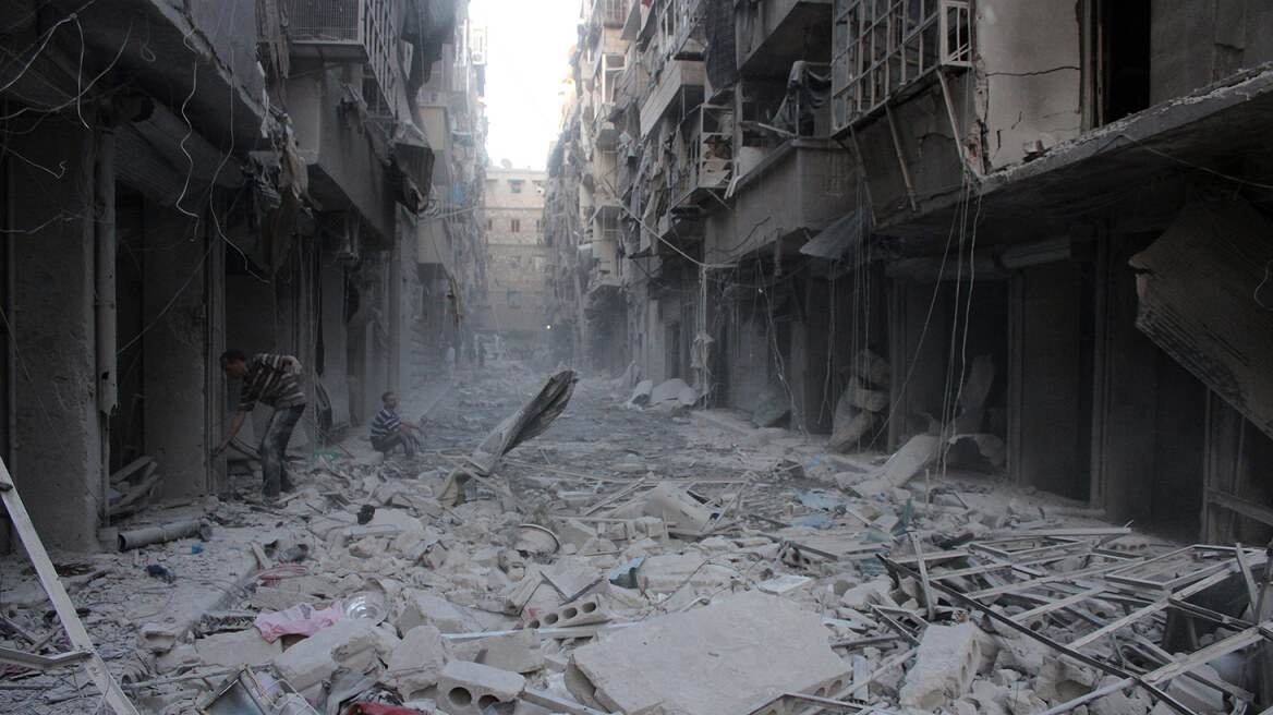 Συρία: Νέες επιθέσεις της συριακής αεροπορίας
