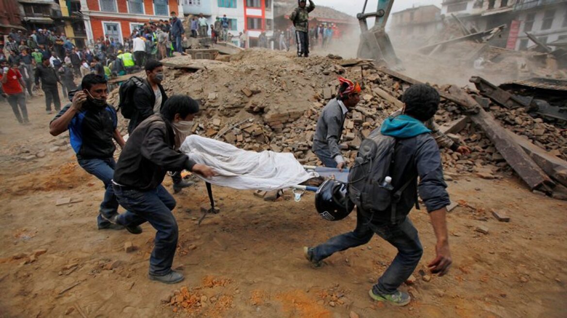Εξαντλήθηκαν οι ελπίδες στο Νεπάλ: Δεν υπάρχουν άλλοι επιζώντες 
