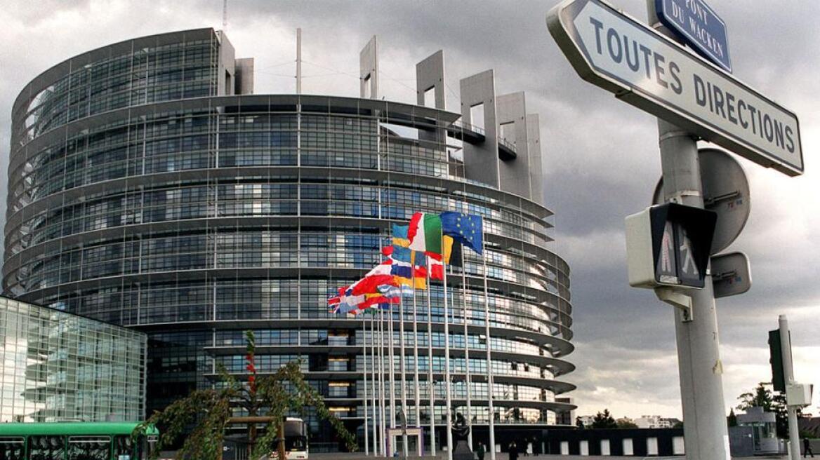 «Αμηχανία» στο Brussels Group: Υπάρχει πρόοδος, αλλά δεν διασφαλίζει θετικές αποφάσεις της ΕΚΤ
