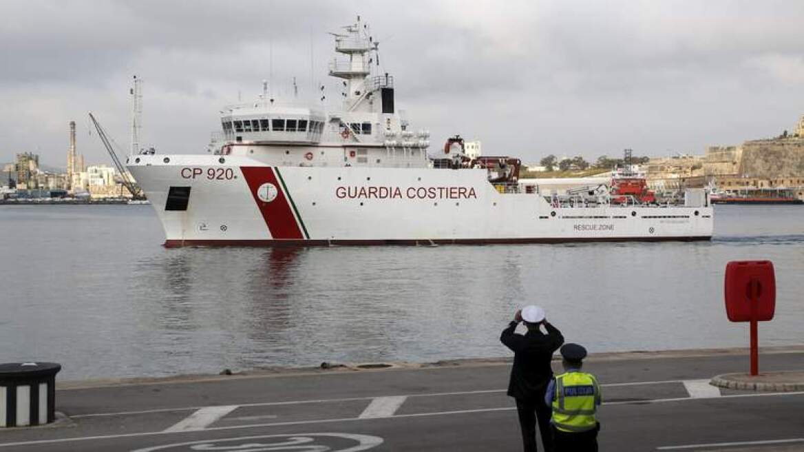Ιταλία: Νέα τραγωδία με τουλάχιστον 40 νεκρούς μετανάστες στη Μεσόγειο
