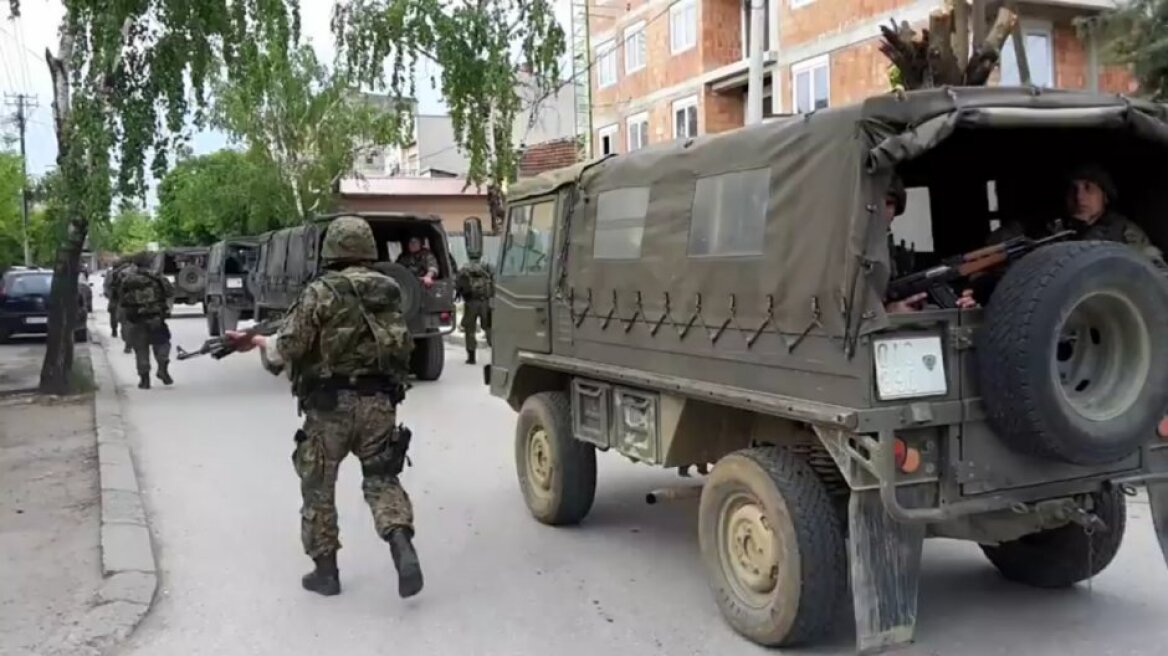 Σκόπια: Φλέγεται το Κουμάνοβο - Νεκροί σε συγκρούσεις ενόπλων με αστυνομικούς