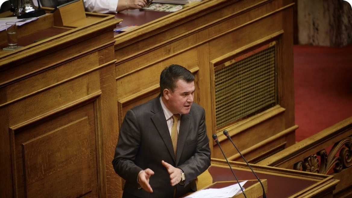 ΝΔ: Μόνο ως φάρσα εκλαμβάνεται η δέσμευση του ΣΥΡΙΖΑ για αποποινικοποίηση της κάνναβης