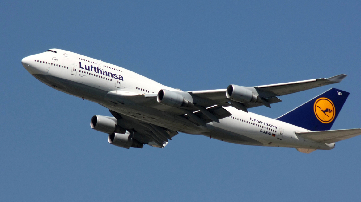 Lufthansa: Αιφνιδιαστικοί ιατρικοί έλεγχοι στους πιλότους