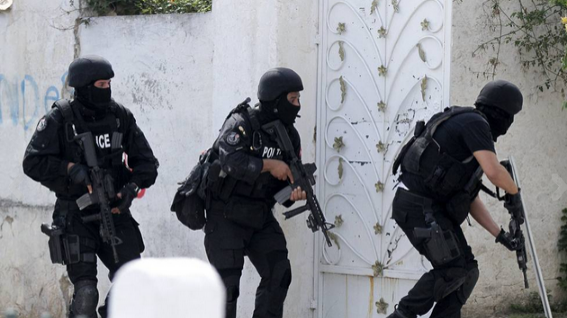 Τυνησία: Επτά νεκροί από επίθεση στρατιώτη σε στρατιωτική βάση