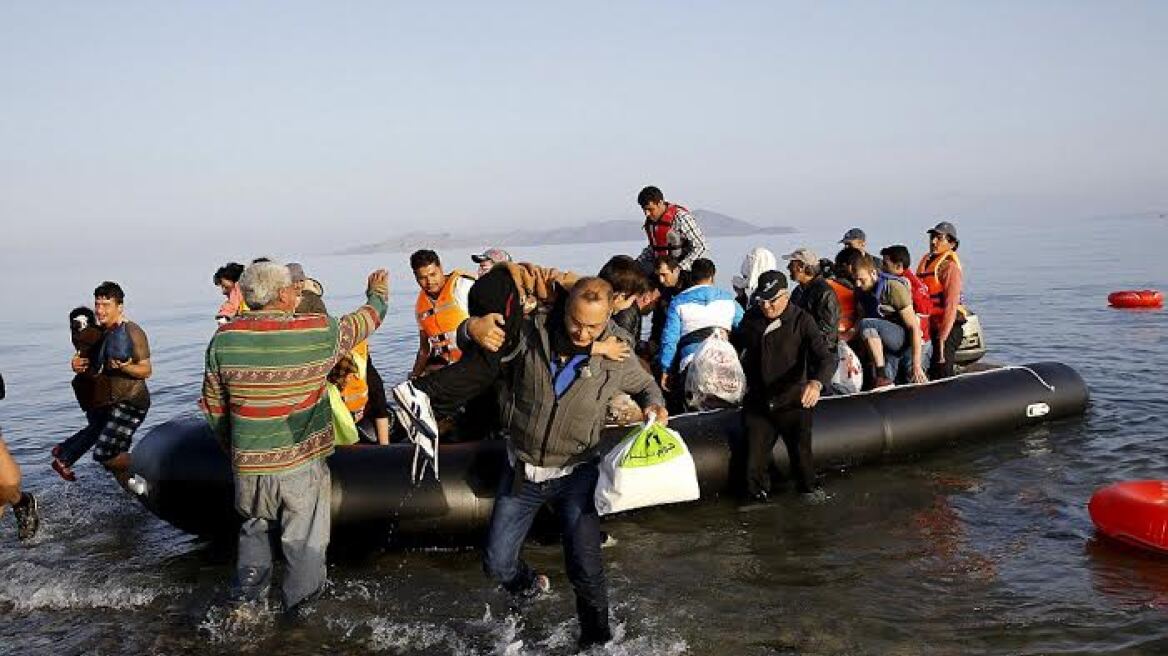 Φωτογραφίες: H πορεία των μεταναστών από τον πόλεμο στο Αιγαίο