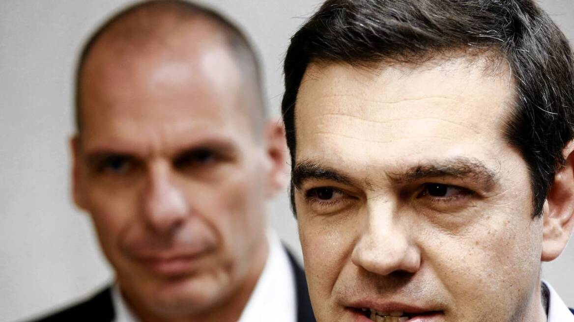 WSJ: Ήρθε η ώρα οι πολιτικοί να δώσουν τελεσίγραφο στην Ελλάδα