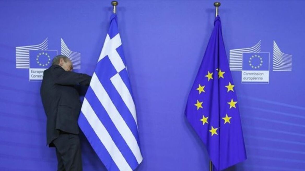 Economist: Η επίτευξη συμφωνίας Ελλάδας - πιστωτών το πιθανότερο σενάριο