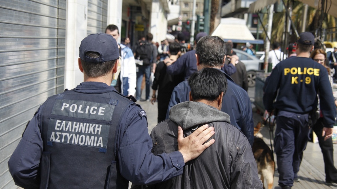 Εξαρθρώθηκε οργάνωση που διακινούσε παράνομα μετανάστες - Ζητούσαν 2.500 ευρώ «το κεφάλι»
