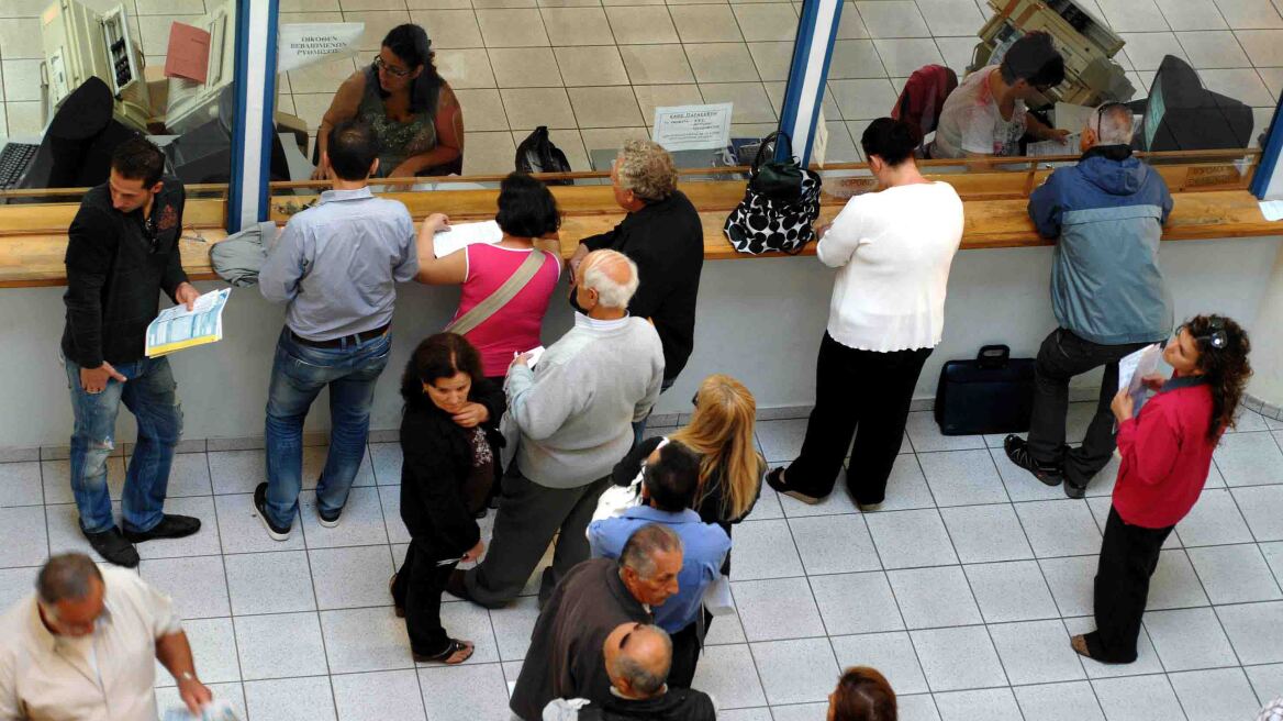 Μεγάλο «χτύπημα»: Αναδρομικά οι επιβαρύνσεις της εισφοράς αλληλεγγύης