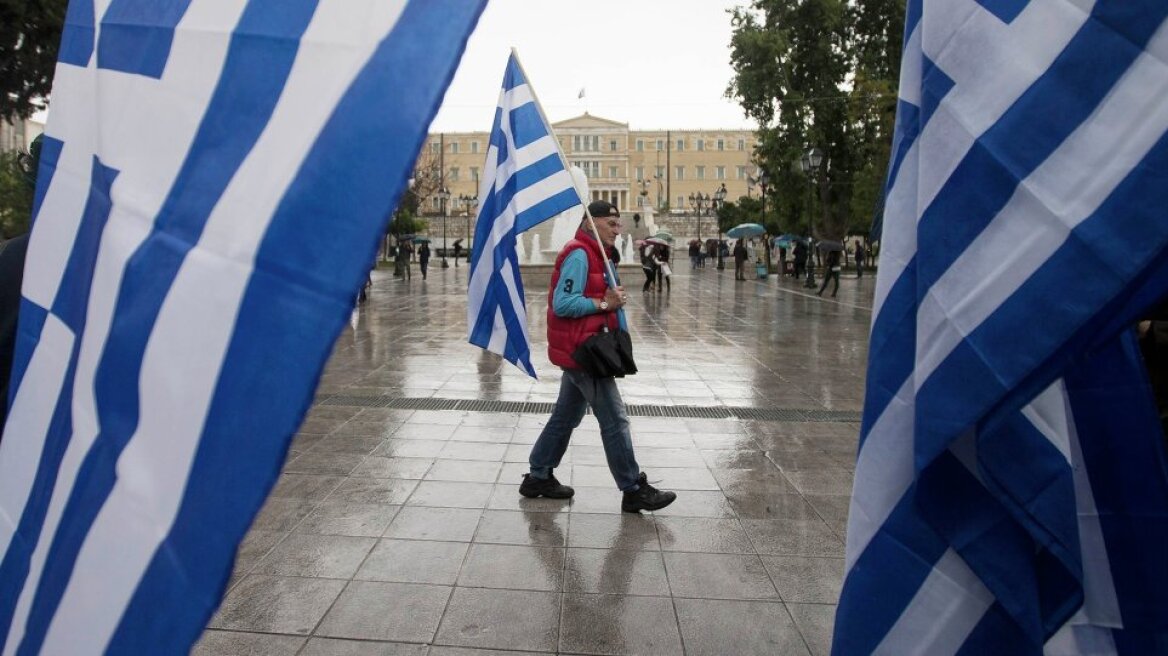 Ήσυχος σε πρακτορείο Sputnik: Υπό σκέψη η συμμετοχή της Ελλάδας στην τράπεζα των BRICS