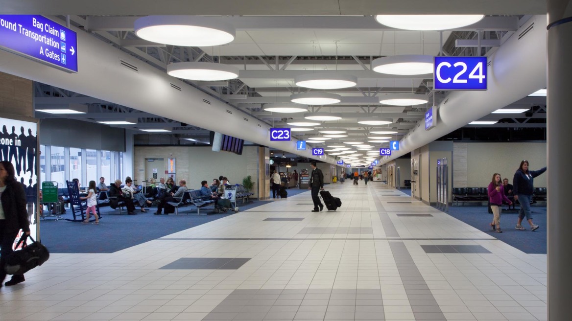 ΗΠΑ: Υπαλλήλοι σε αεροδρόμια άτομα που σχετίζονταν με την τρομοκρατία